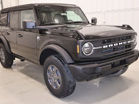 New 2026 Ford Bronco Big Bend image 3