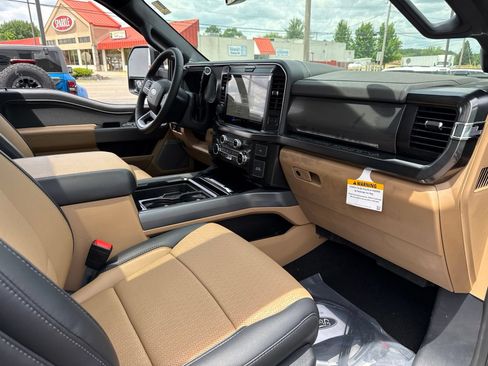 New 2026 Ford F350 Lariat w/ Lariat Premium Package AWD/4WD image 40