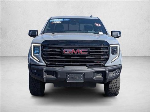 Certified 2024 GMC Sierra 1500 AT4X image 2