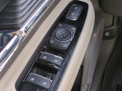 Used 2021 Lincoln Corsair Standard image 24