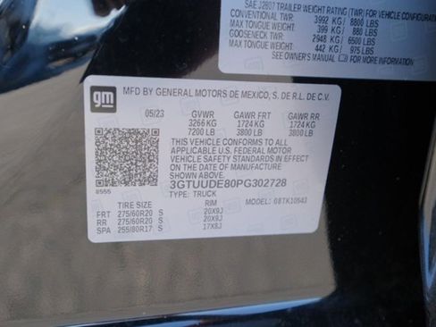 Used 2023 GMC Sierra 1500 SLT w/ SLT Premium Plus Package AWD/4WD image 24