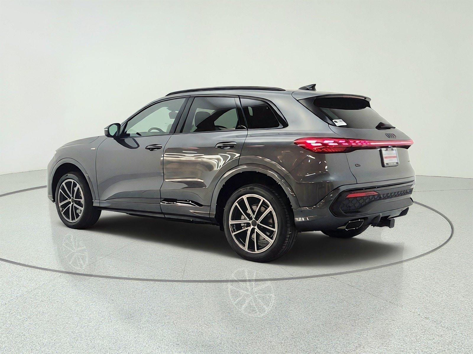 New 2026 Audi Q5 Premium Plus AWD/4WD image 7