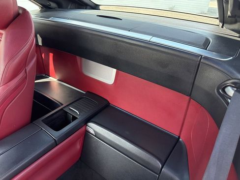 Used 2013 Mercedes-Benz SL 550 image 17