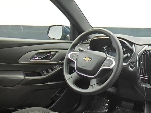 Used 2023 Chevrolet Traverse LT AWD/4WD image 22