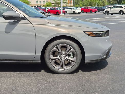 New 2026 Honda Accord EX-L image 10