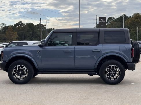 Used 2023 Ford Bronco Outer Banks image 11