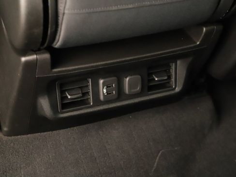 Used 2019 Chevrolet Silverado 1500 RST AWD/4WD image 21