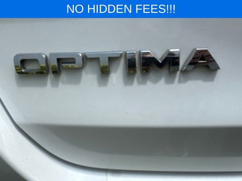 Used 2017 Kia Optima LX w/ Option Group 014 FWD image 8