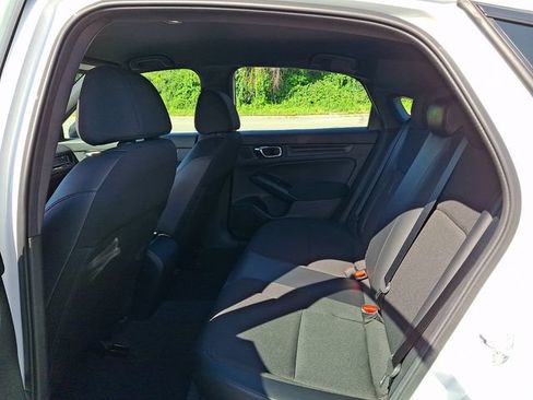 Used 2023 Honda Civic Sport image 11