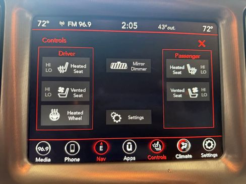 Used 2022 Dodge Challenger R/T w/ Plus Package image 19