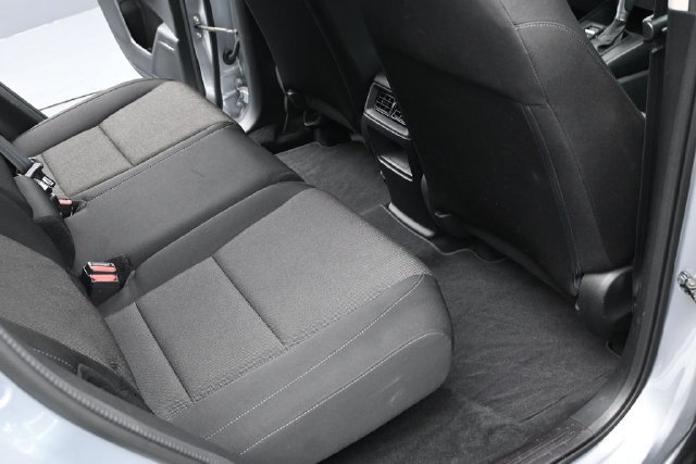 Used 2025 Honda CR-V LX image 14