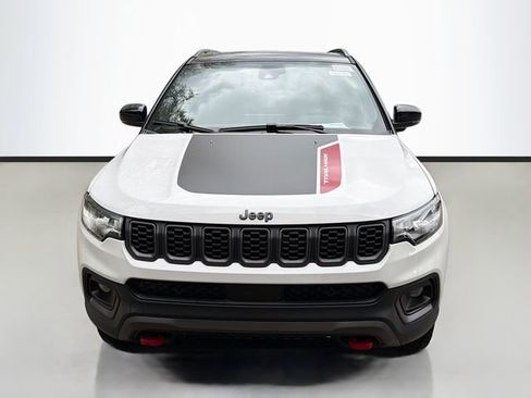 New 2026 Jeep Compass Trailhawk w/ Sun, Sound & Navigation Group AWD/4WD image 4