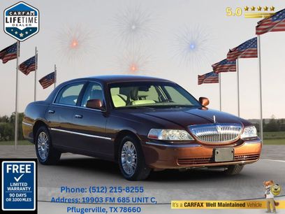 Used 2011 Lincoln Town Car Signature Limited