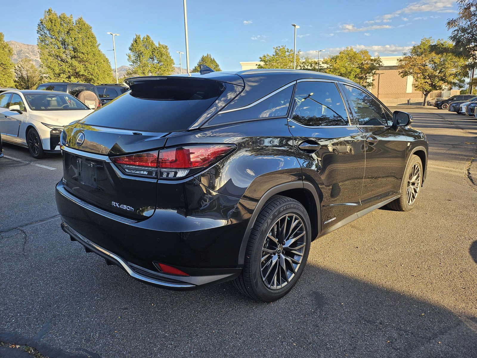 Used 2020 Lexus RX 450h F Sport w/ Accessory Package AWD/4WD image 5