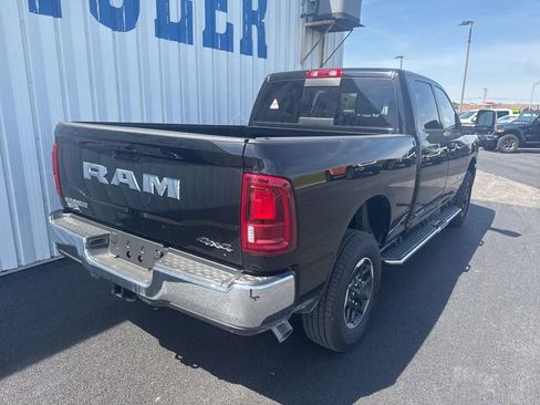 Used 2025 RAM 2500 Laramie AWD/4WD image 7