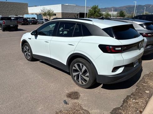 Used 2023 Volkswagen ID.4 Pro AWD/4WD image 3