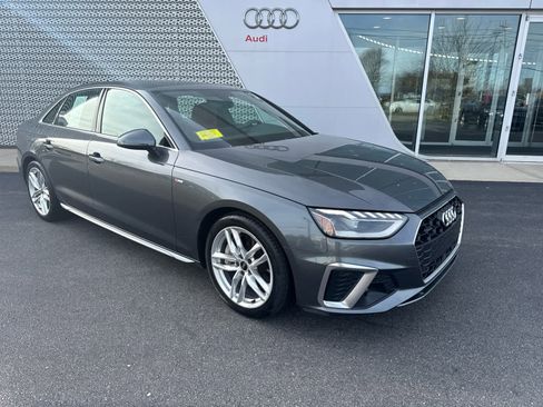 Used 2023 Audi A4 2.0T Premium w/ Convenience Package image 2