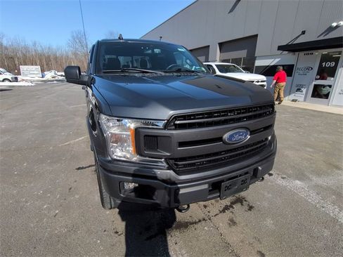 Used 2020 Ford F150 XLT w/ Equipment Group 302A Luxury image 6