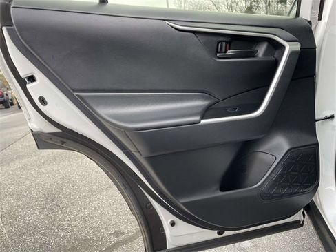 Used 2024 Toyota RAV4 LE image 15