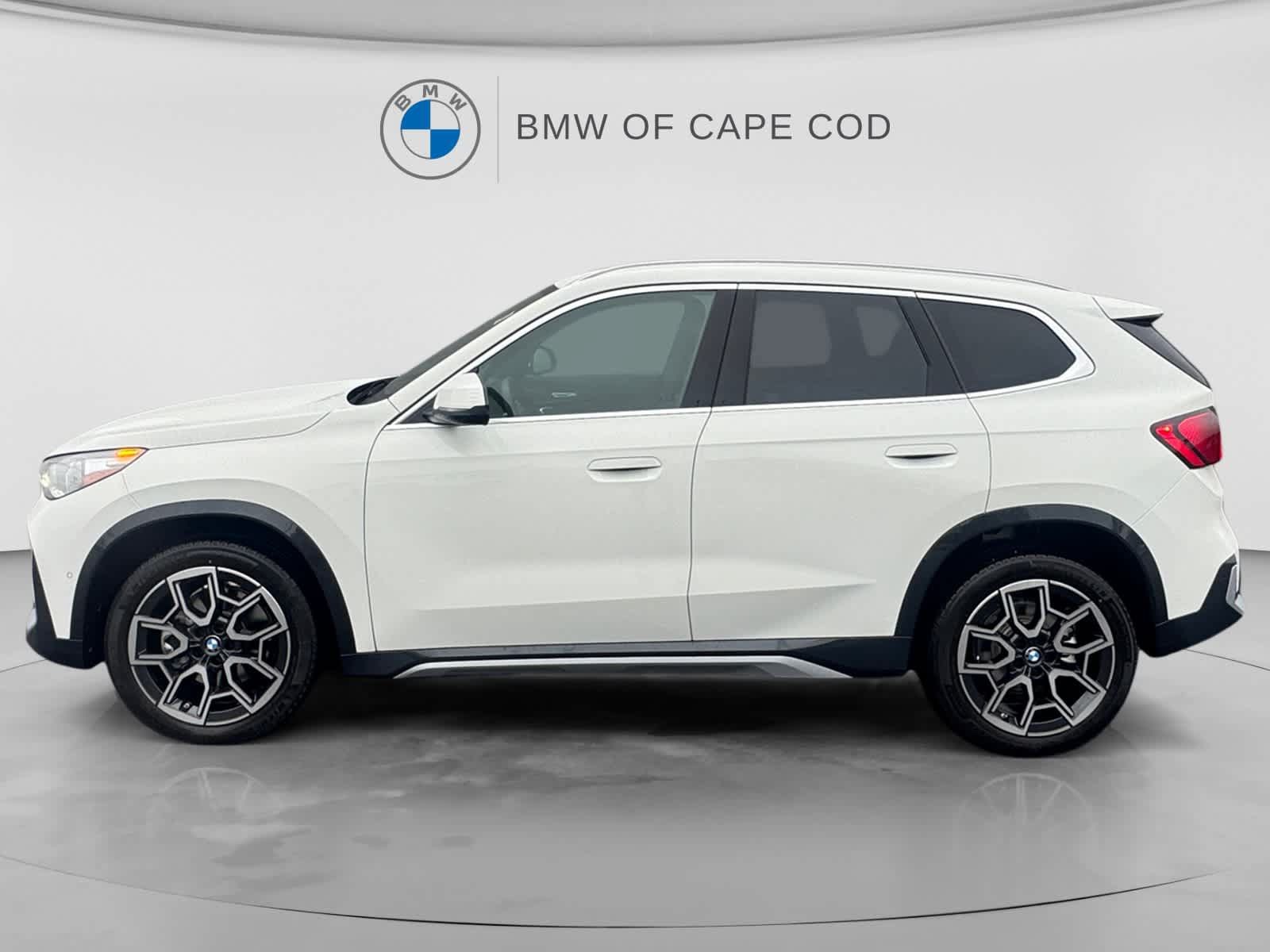 Used 2026 BMW X1 xDrive28i w/ Technology Package AWD/4WD image 4
