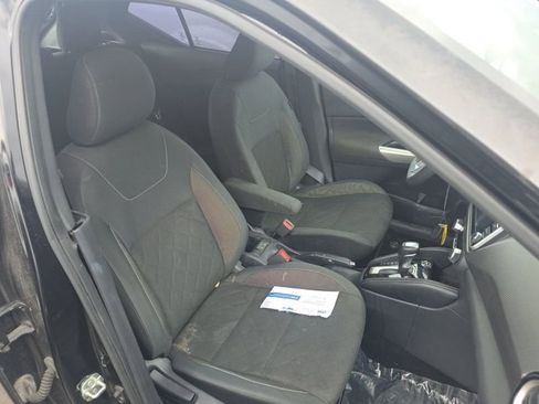 Used 2020 Nissan Kicks SV FWD image 16