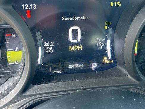 Used 2024 Jeep Wrangler Unlimited w/ Convenience Group AWD/4WD image 21