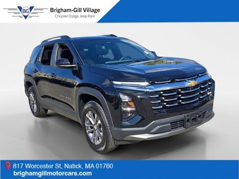Used 2025 Chevrolet Equinox LT image 1