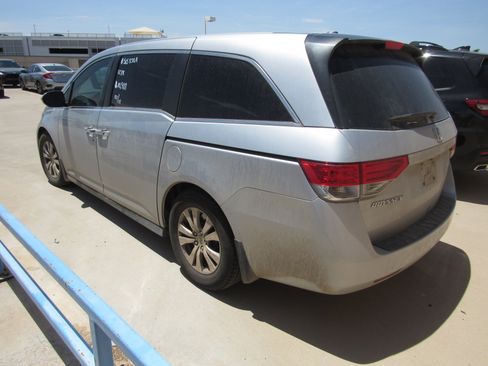 Used 2014 Honda Odyssey EX-L image 4