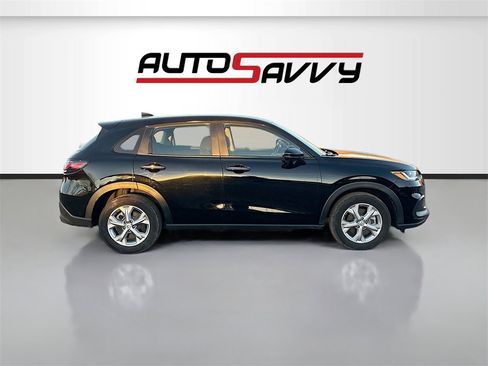 Used 2024 Honda HR-V LX image 8