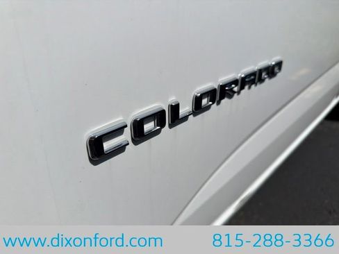 Used 2022 Chevrolet Colorado LT w/ Fleet Safety Package RWD image 10