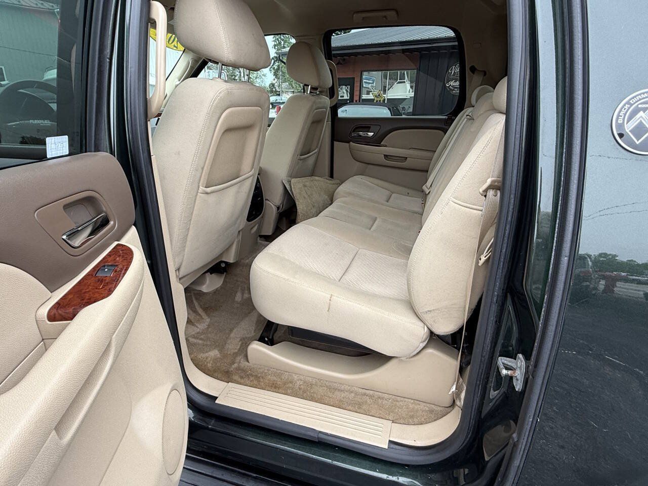 Used 2013 Chevrolet Avalanche LS AWD/4WD image 17