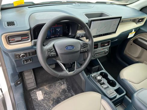 Used 2026 Ford Maverick Lariat w/ 4K Tow Package AWD/4WD image 18