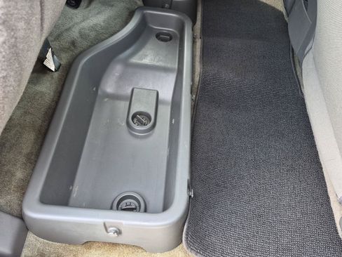 Used 2018 Nissan Frontier SV AWD/4WD image 30