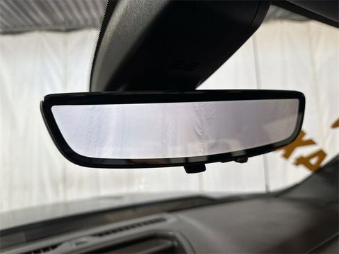 Used 2019 Chevrolet Silverado 1500 High Country w/ High Country Premium Package image 17