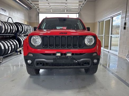 Used 2018 Jeep Renegade Sport w/ Power & Air Group image 3