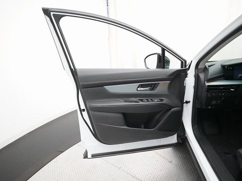 Certified 2025 Nissan Murano SL image 28