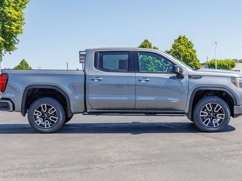 Used 2021 GMC Sierra 1500 AT4 w/ Driver Alert Package I AWD/4WD image 5