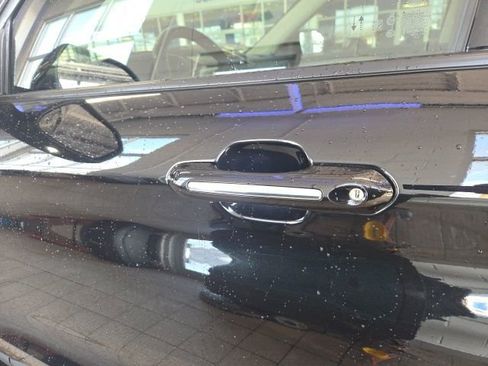 Used 2020 Ford Explorer Limited w/ Class III Trailer Tow Package image 25