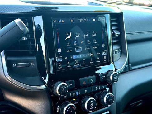 Used 2022 RAM 2500 Laramie AWD/4WD image 20