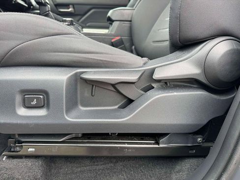 Used 2024 Toyota Tacoma TRD Sport image 13