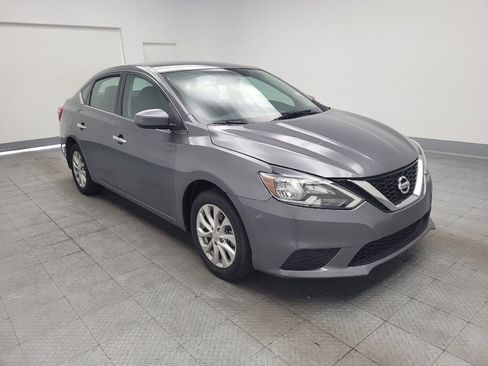 Used 2019 Nissan Sentra SV FWD image 13