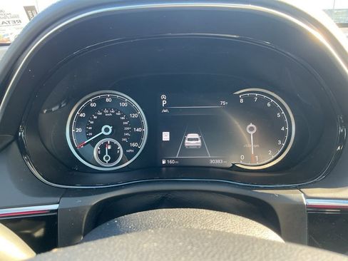 Used 2023 Genesis GV70 3.5T Sport w/ Sport Advanced Package image 14