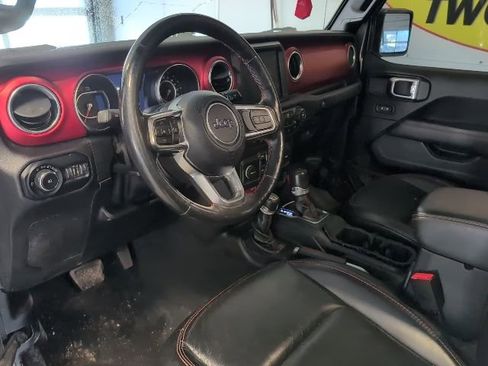 Used 2019 Jeep Wrangler Unlimited Rubicon w/ Dual Top Group image 12