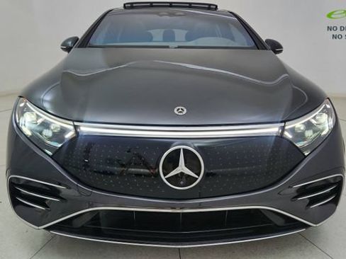 Used 2024 Mercedes-Benz EQS 450+ 4MATIC Sedan w/ AMG Line Exterior Package image 17