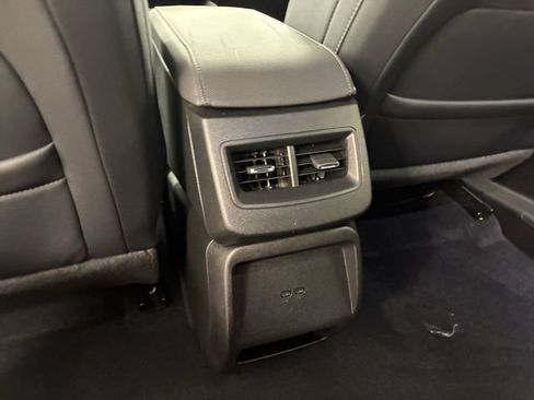 Certified 2024 Chevrolet Equinox EV LT AWD/4WD image 19