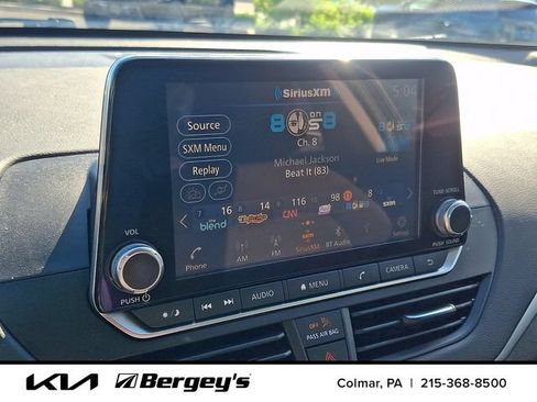 Used 2022 Nissan Altima 2.5 SV FWD image 18