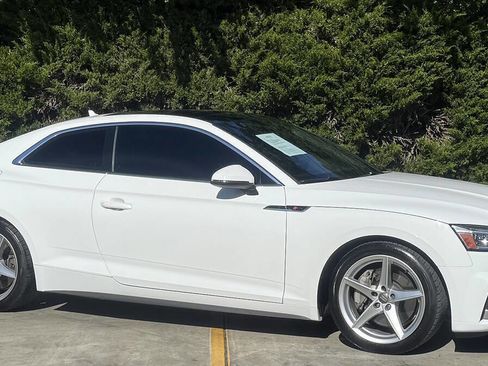Used 2018 Audi A5 2.0T Premium image 3