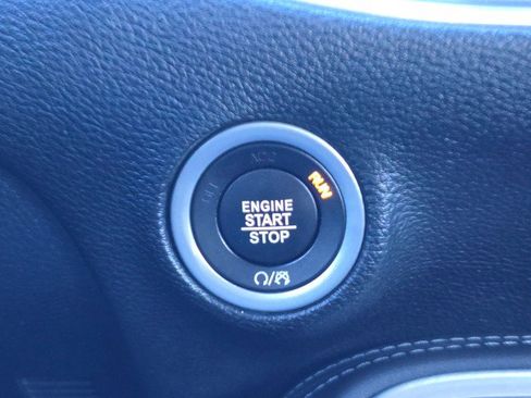 Used 2019 Dodge Challenger SXT w/ Driver Convenience Group RWD image 34