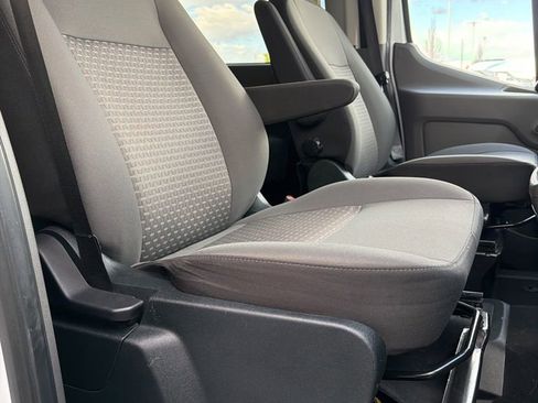 Used 2023 Ford Transit 350 XLT image 8