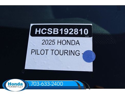 New 2025 Honda Pilot Touring image 37
